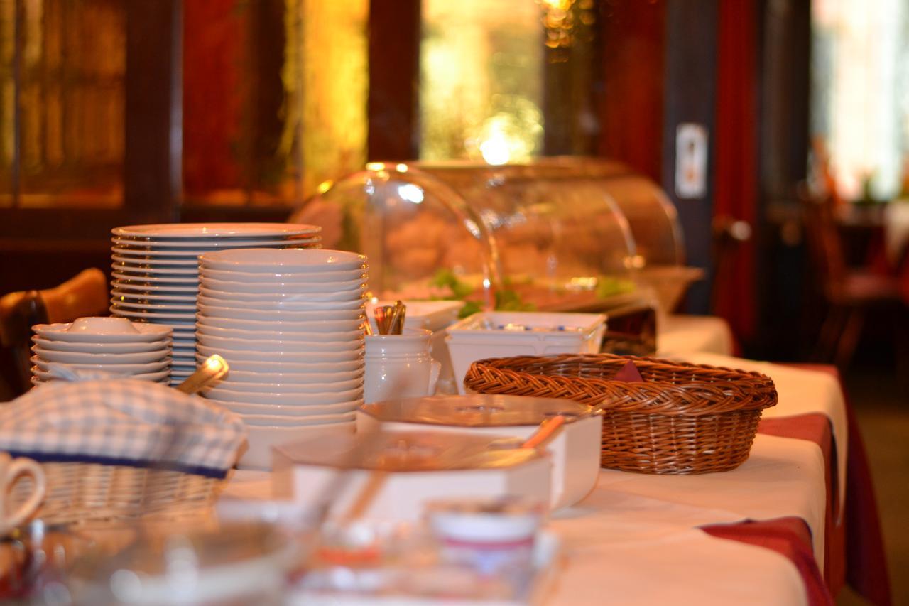 Gasthaus Loewen Fryburg Bryzgowijski Zewnętrze zdjęcie